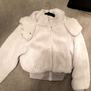 Alo Foxy Sherpa Jacket